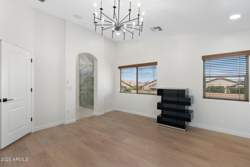 63-web-or-mls-DSC06893 copy