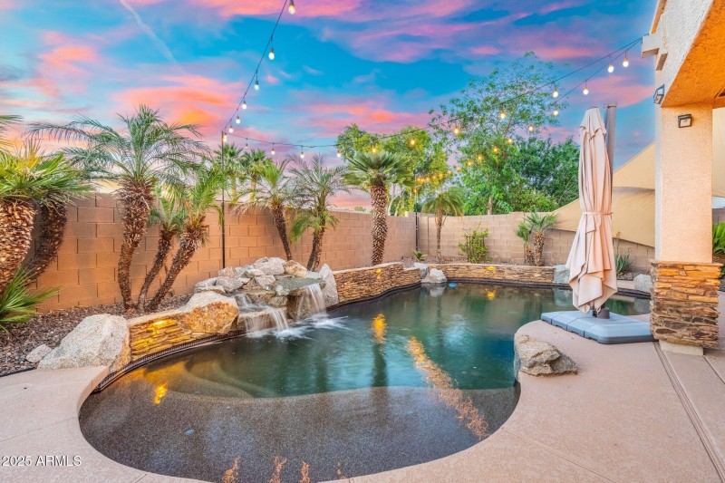 129-web-or-mls-DSC07868-HDR-Edit