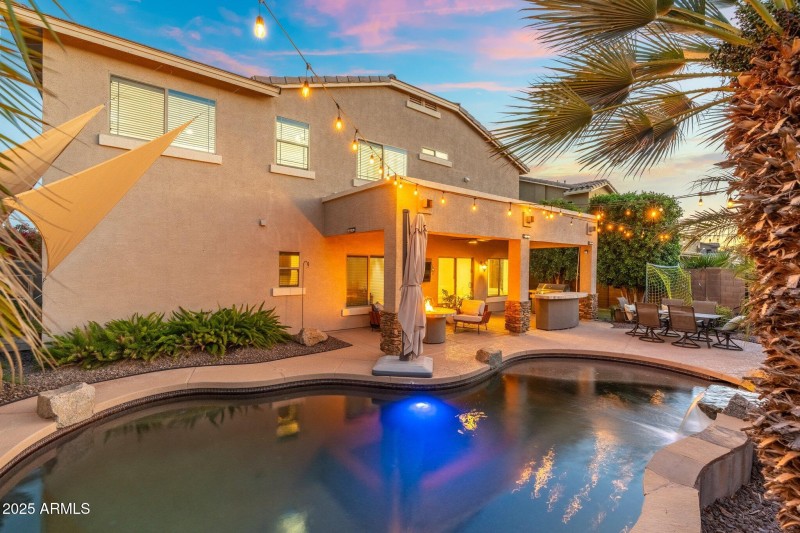 137-web-or-mls-DSC07898-HDR-Edit