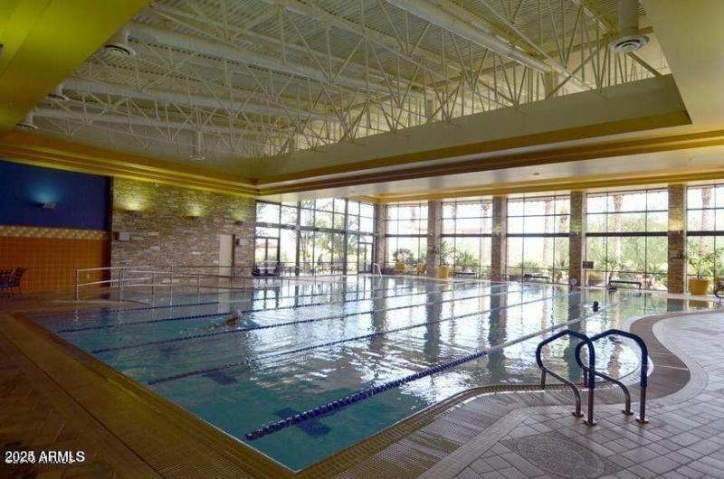Kiva Club Indoor Swimming Pool