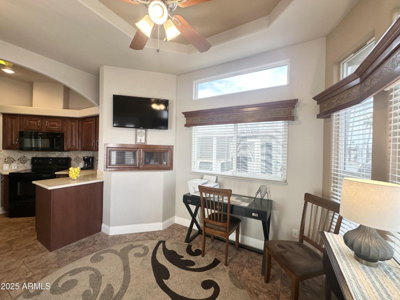 SOOTHING NEUTRAL COLORS