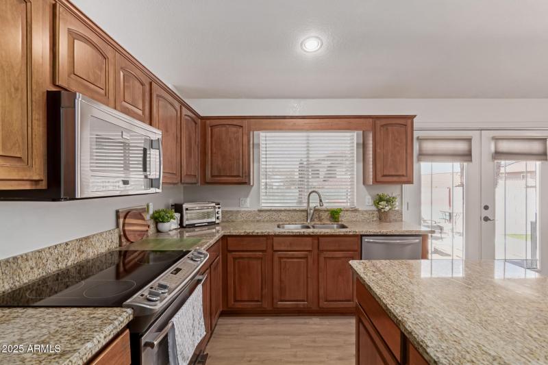 08- 1033 E MOUNTAIN VISTA DR, Phoenix