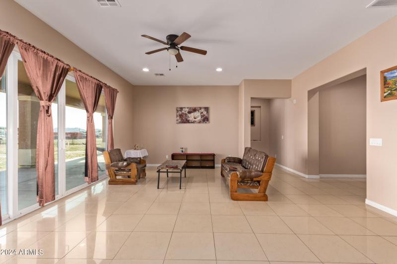 0011-11 - Indian School