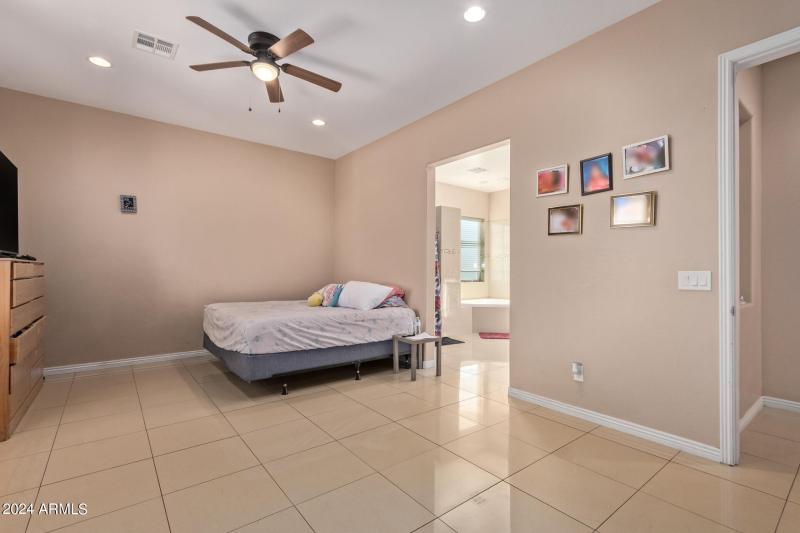 0021-21 - Indian School