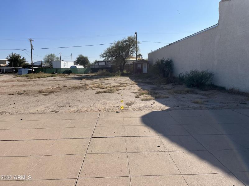 D331CCF9-811D-49B8-833D-8392F5710B91