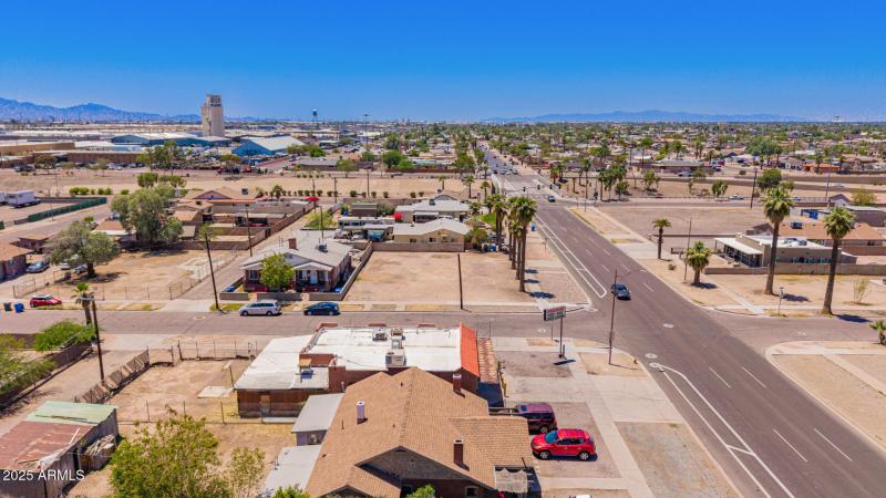 2023 W Jefferson St 10