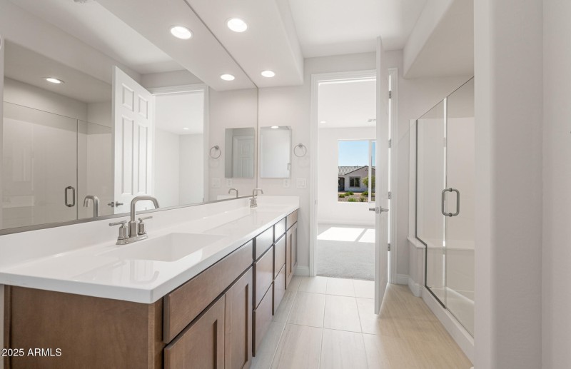 Owners Bath