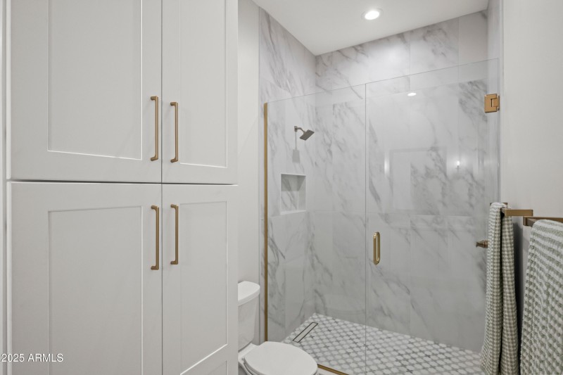 Jack & Jill Bathroom