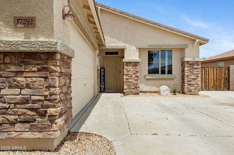 17292 W Pinnacle Vista Dr-3