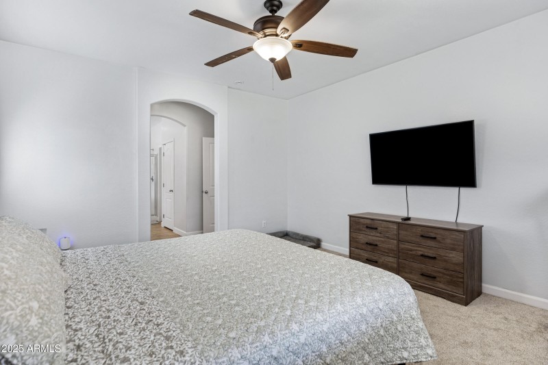 17292 W Pinnacle Vista Dr-17