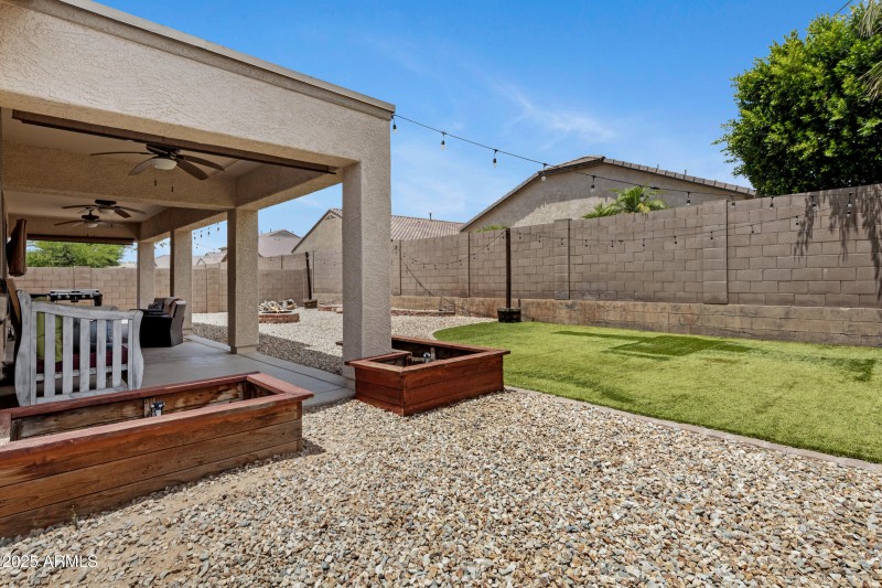 17292 W Pinnacle Vista Dr-30