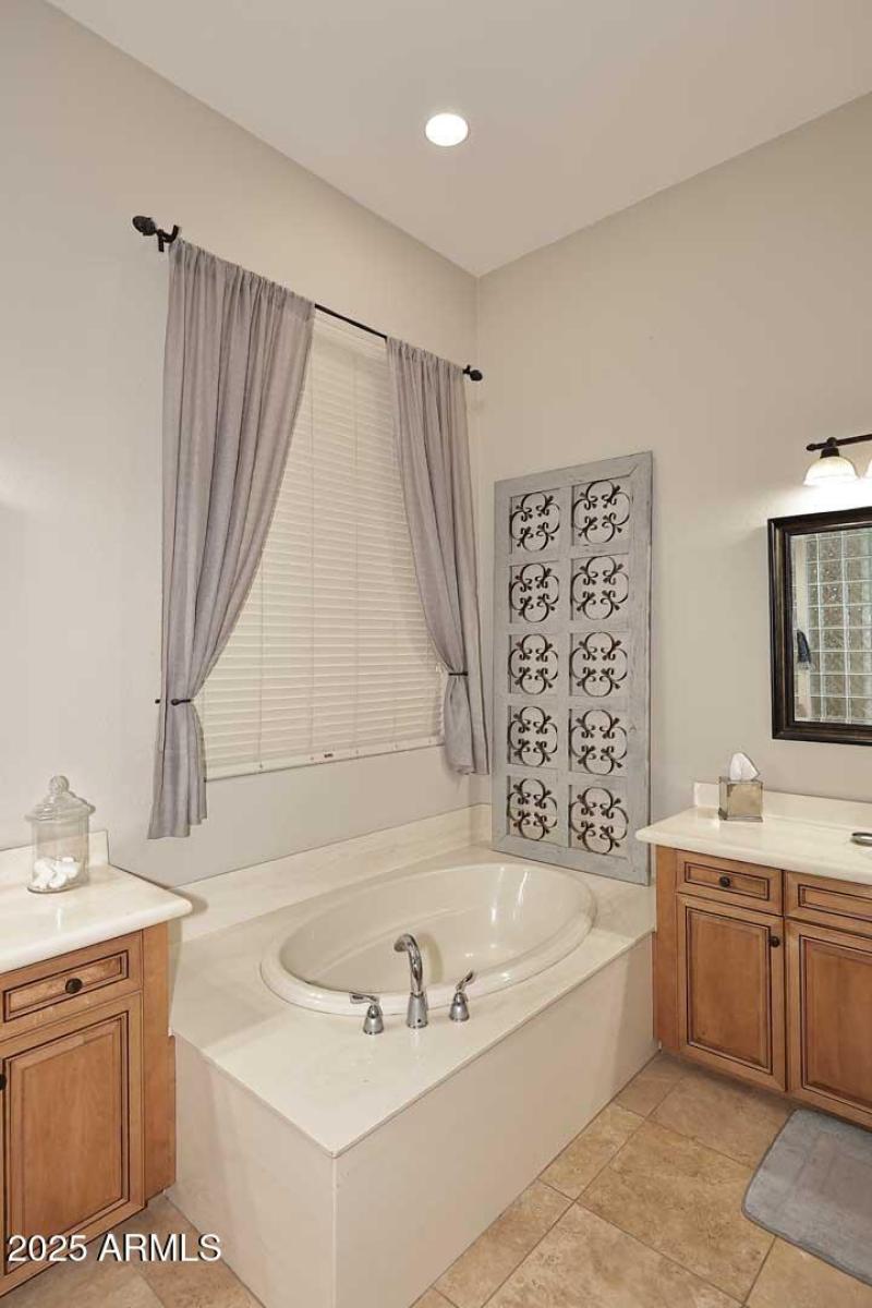 Primary Bath-Garden Tub