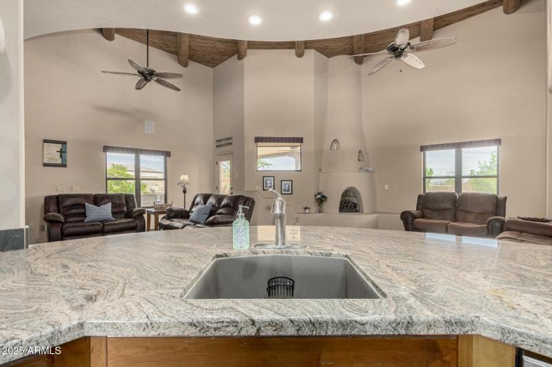 15 - Equestrian 11917