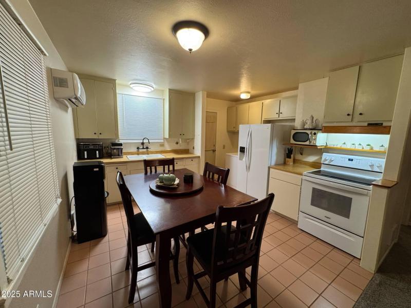 521 W Lomita Kitchen