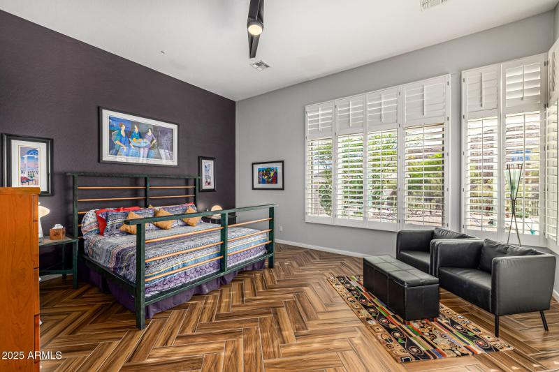 Primary 14523 E Charter Oak Dr