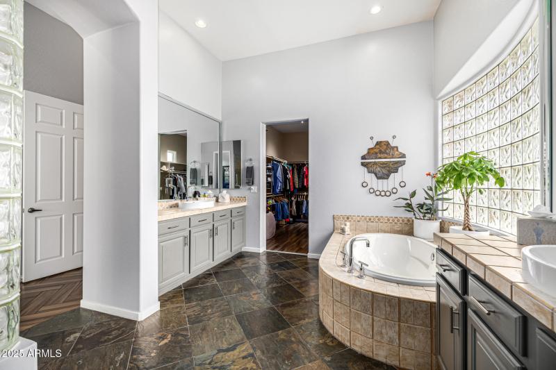 Primary Bath 14523 E Charter Oak Dr