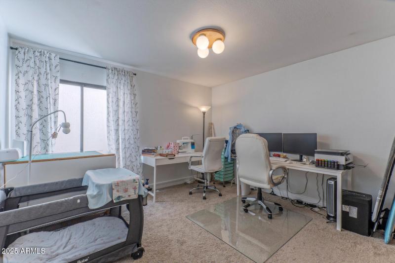 2326 East Evans Drive Phoenix-large-018-