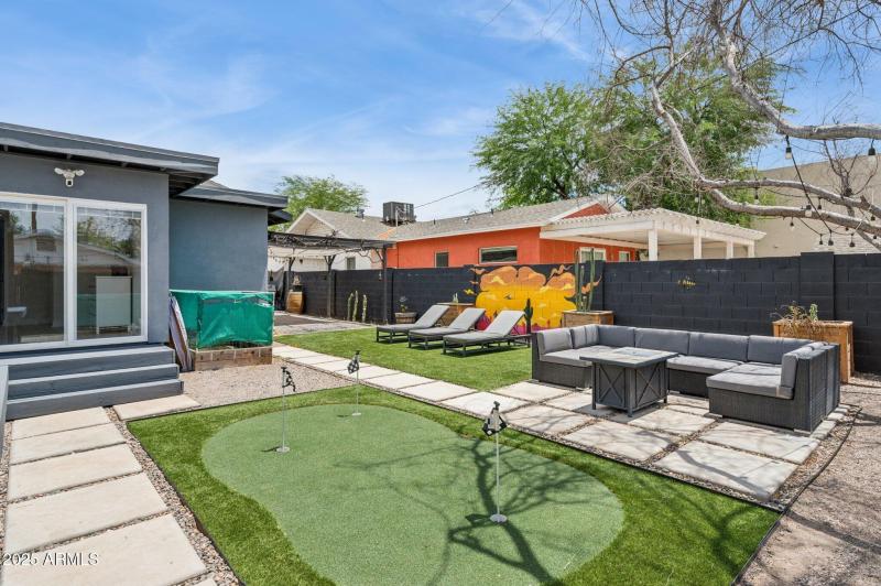 32-web-or-mls-2310-north-11th-st