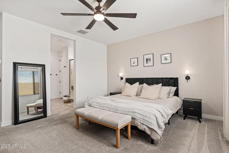 19968 W Flower St - 17