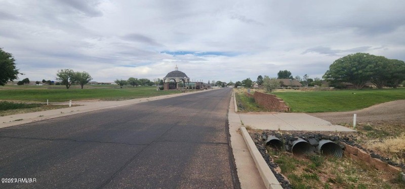 20250525194208591575000000-o