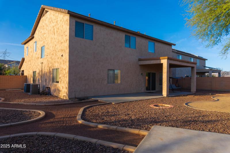 DSC08175-Enhanced-NR