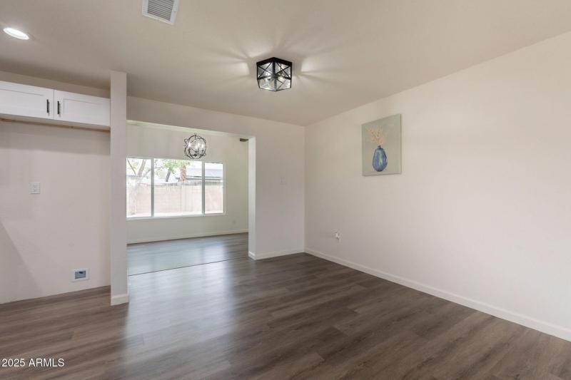 13-web-or-mls-Ludlow-13