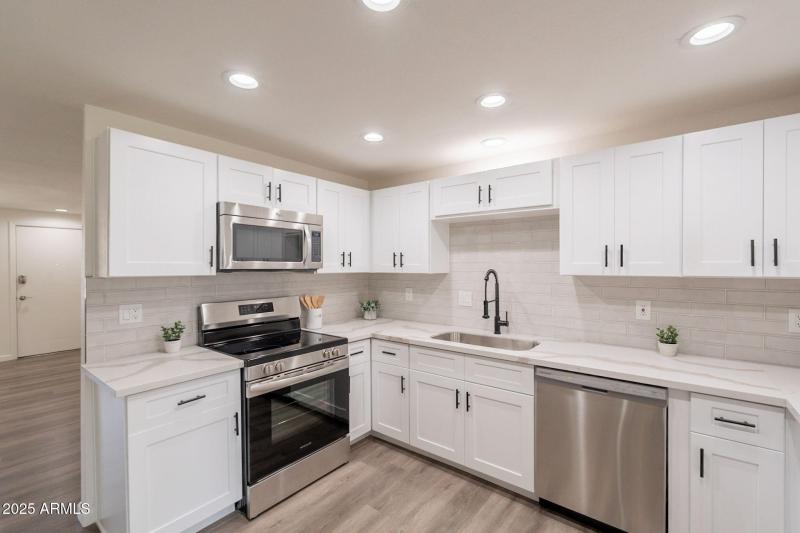 16-web-or-mls-Ludlow-16