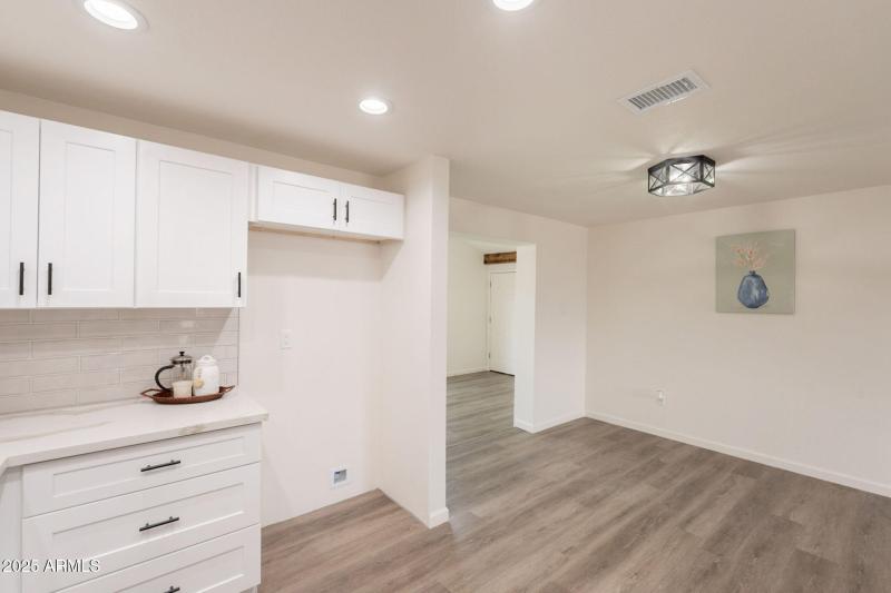 19-web-or-mls-Ludlow-19