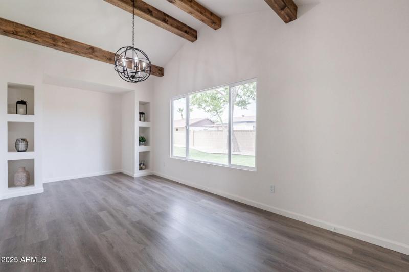 21-web-or-mls-Ludlow-21