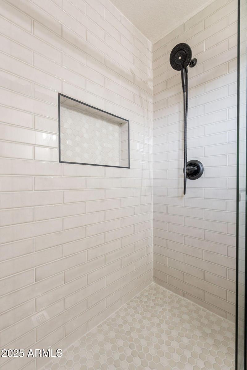 32-web-or-mls-Ludlow-32