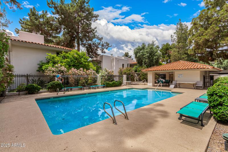 Harbour Village Pool