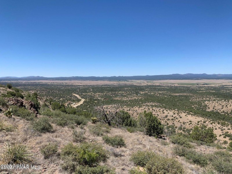 sullivan buttes views