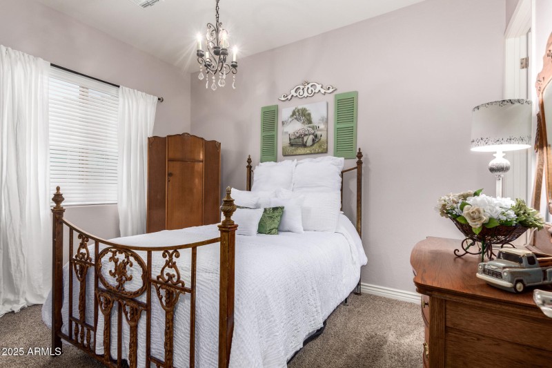 Guest Bedroom #2