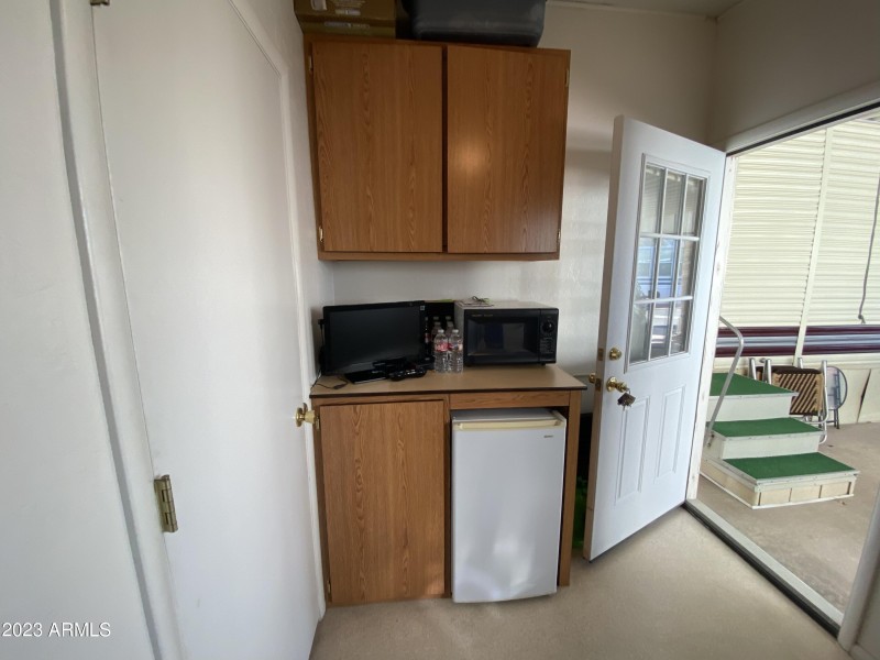 CB45304F-2B6E-4BA4-8F43-459CADB0410E