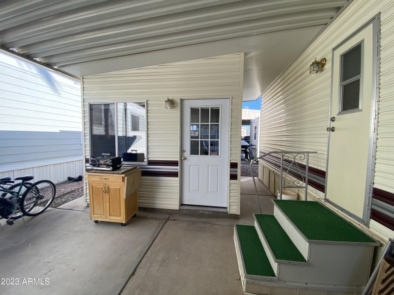 0B322529-82B8-4504-A909-DE94ED26B113