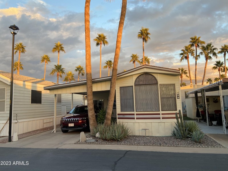 73B9CD04-8E1E-4D28-AA32-D7A1F54879C9