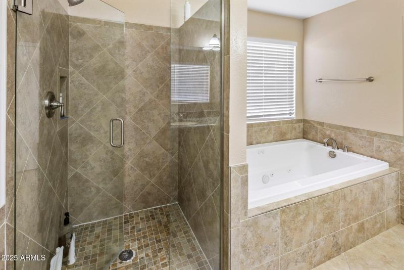 19-web-or-mls-D46A0752