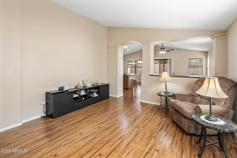 22-web-or-mls-D46A0773