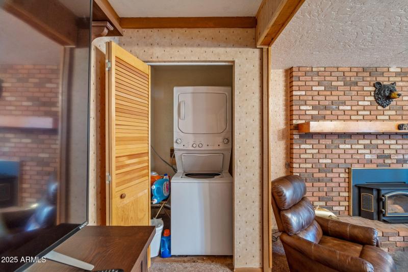 2499CanyonDr-ForestLakes-AZ-23