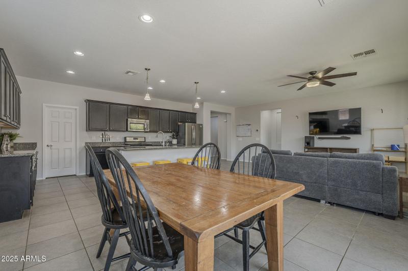 14-web-or-mls-Desert Spoon-14