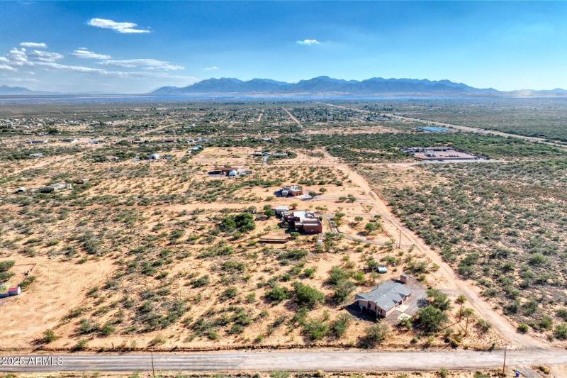 12005_2738 North Calle Tercero