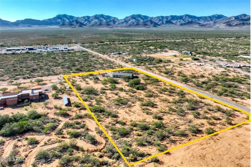 12019B_2738 North Calle Tercero