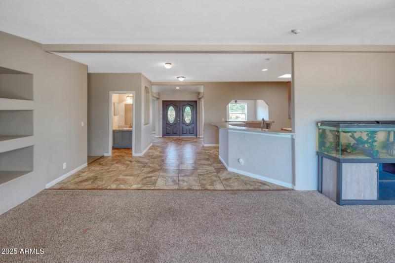 16366_2738 North Calle Tercero