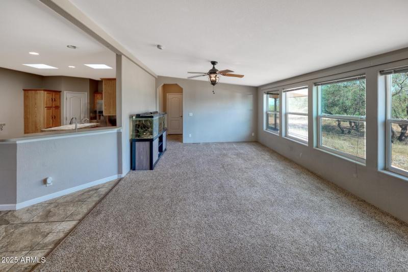 16386_2738 North Calle Tercero