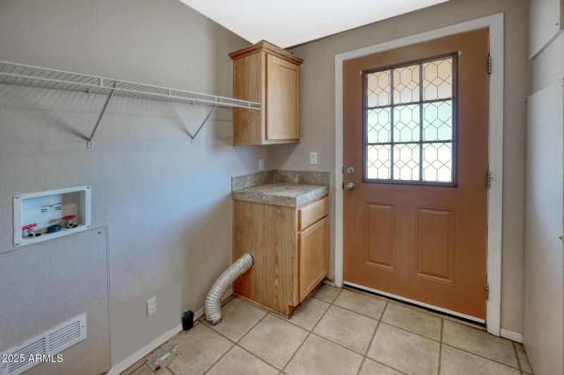 16408_2738 North Calle Tercero