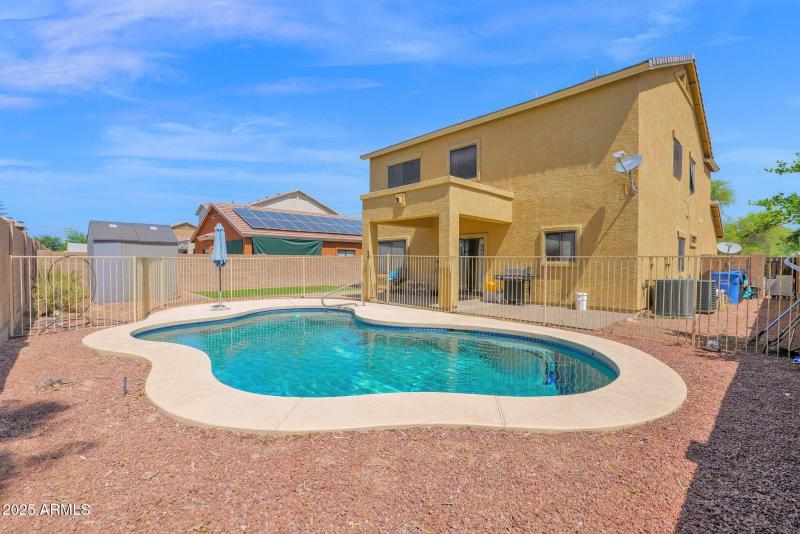 32-web-or-mls-P1222412