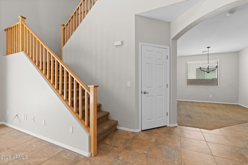 16-web-or-mls-43507-w-cydnee-dr