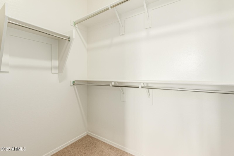 0016-17 - Avenida del Sol