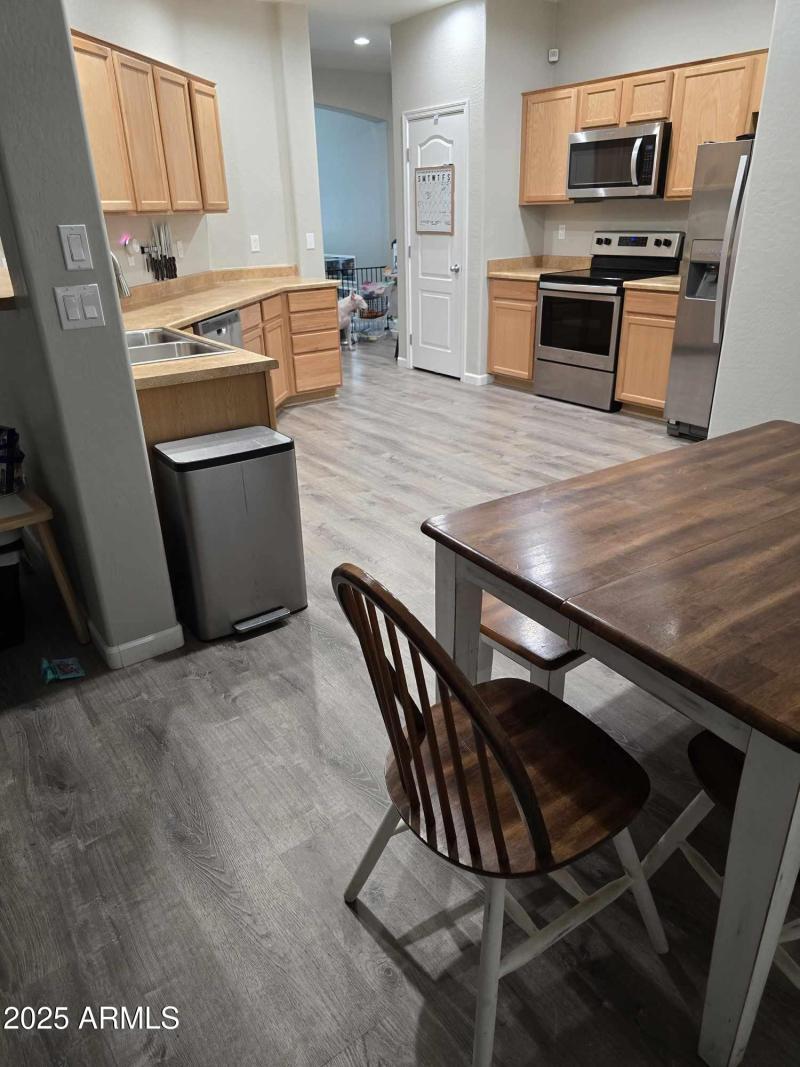 494827494_716362854091795_47731894139186