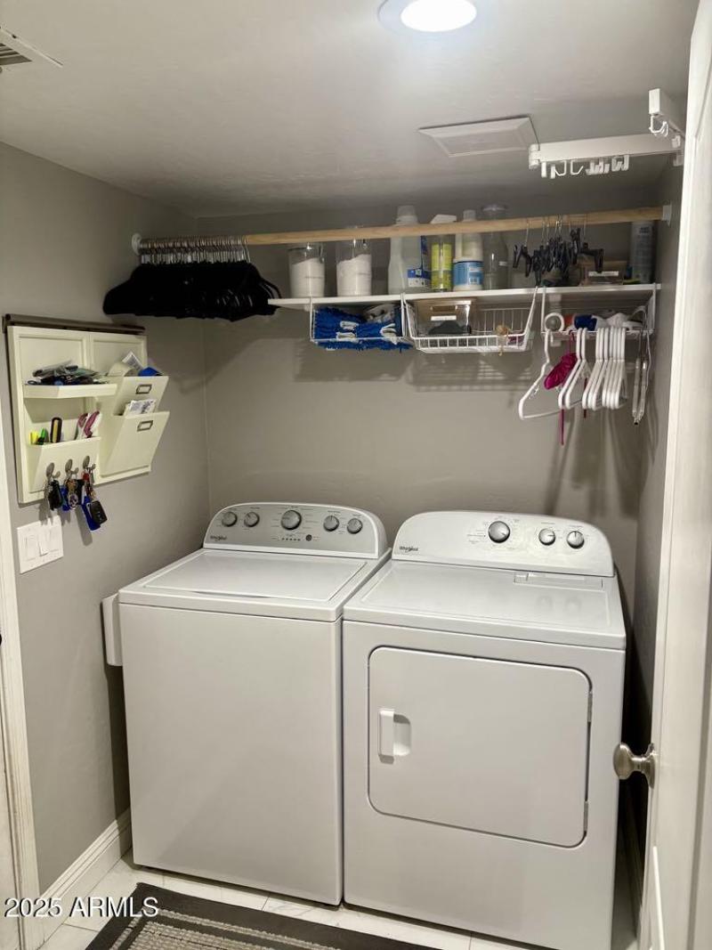 6e040613-7c49-4b44-8c7d-37bddee78916